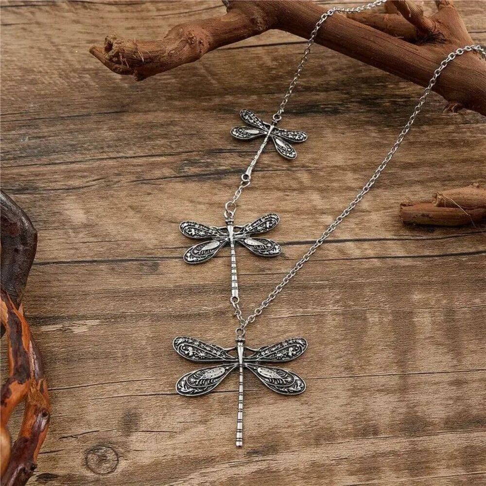 NEW Dragonfly Necklace Costume Jewelry Retro Silvery Pendant Boho Jewelry Gift - Picture 2 of 9